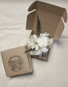 packaging logo tampon encreur fleur fleuriste illustrations feutre noir
